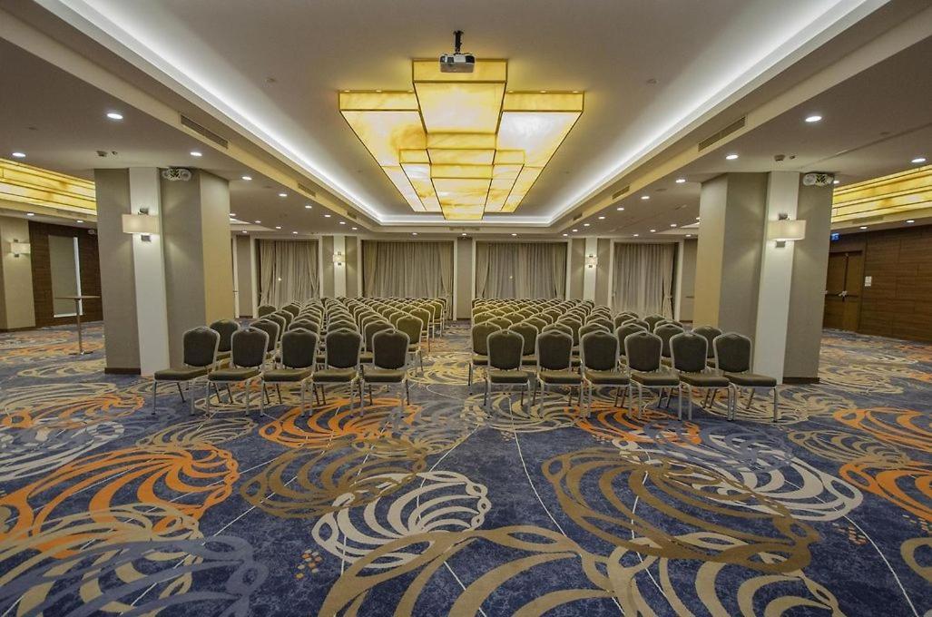 Questa Thermal & Spa Hotel Eskişehir Ngoại thất bức ảnh